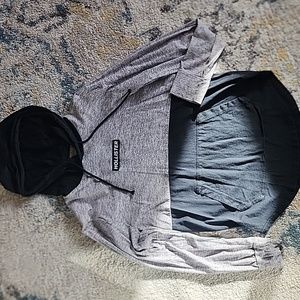 Hollister Hooded long-sleeve tee